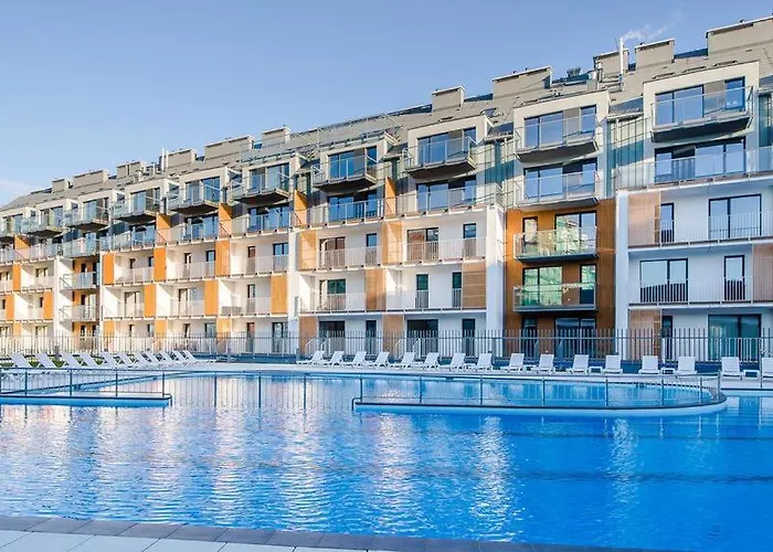 ApartamentyPrzyMorzu 010 z Basenem Tarasem i Ogródkiem